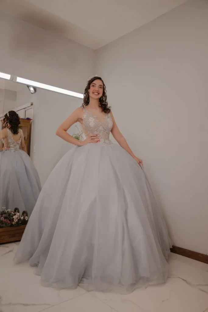 Vestido de Debutante DEB - 058