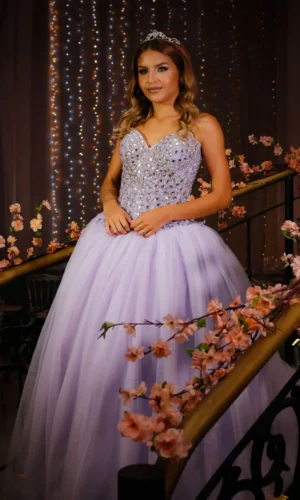 Vestido de Debutante DEB - 077
